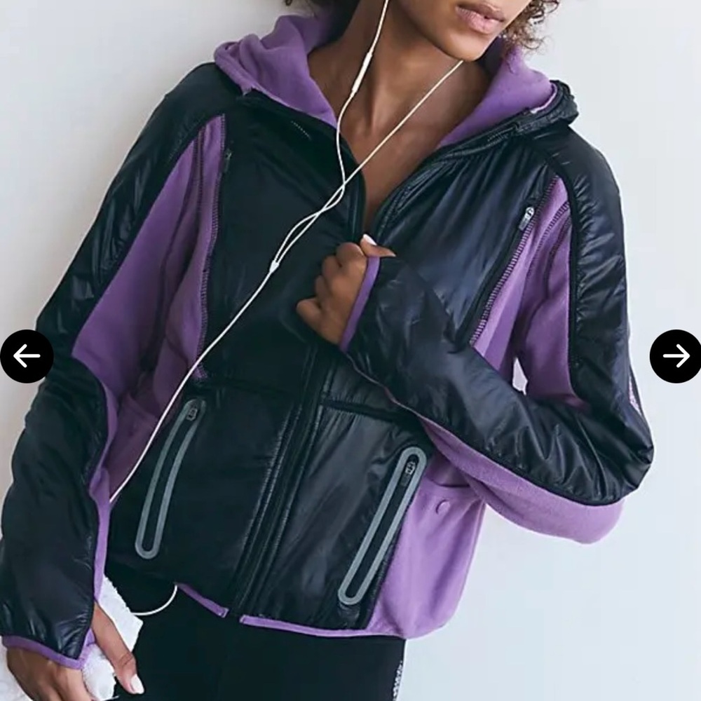 NWOT Free People Movement 
Go the distance fleece jacket 
Size XL
Beautiful